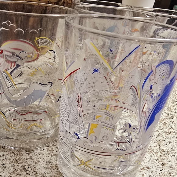 5 Disney World 25th Anniversary Glass Cups - Picture 5 of 5